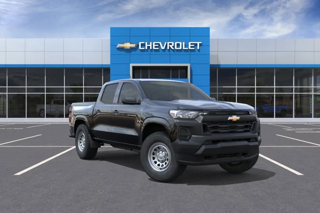 2025 Chevrolet Colorado LT photo 1