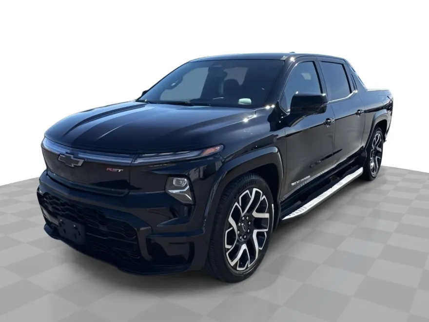 2024 Chevrolet Silverado EV RST photo 1