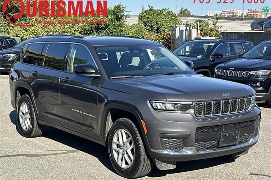 2023 Jeep Grand Cherokee Laredo photo 1