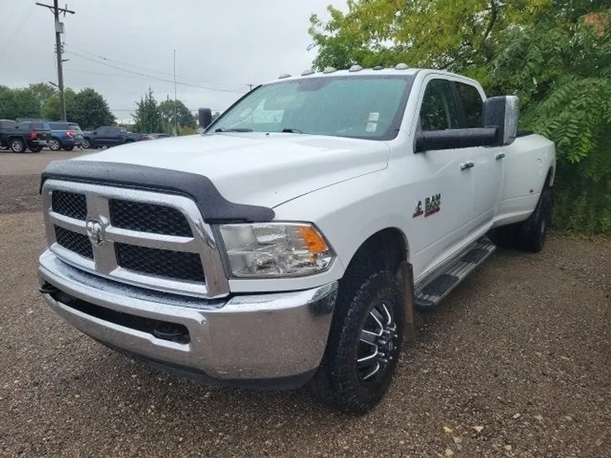 2017 Ram 3500 SLT photo 1