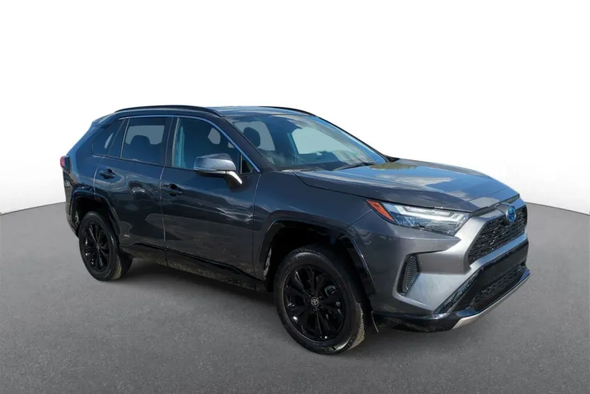 2024 Toyota RAV4 Hybrid SE photo 1