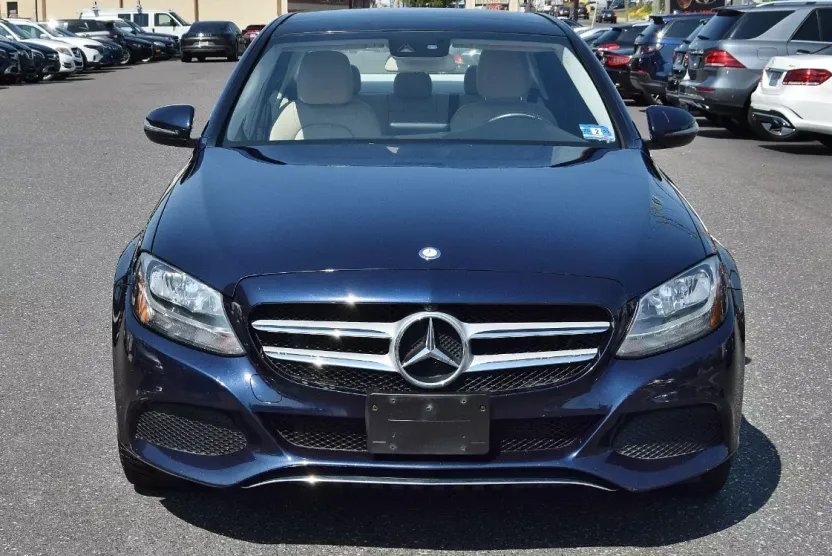2016 Mercedes Benz C 300 4MATIC Sedan photo 1