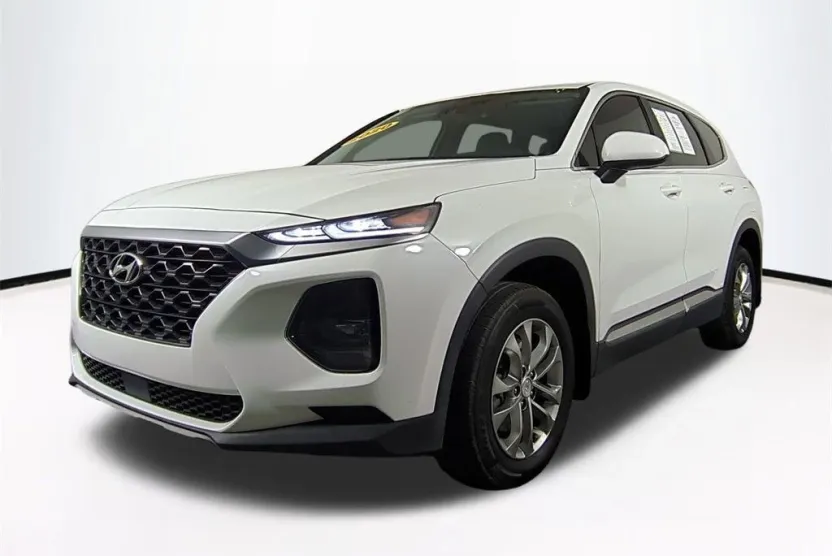 2020 Hyundai Santa Fe SE photo 1