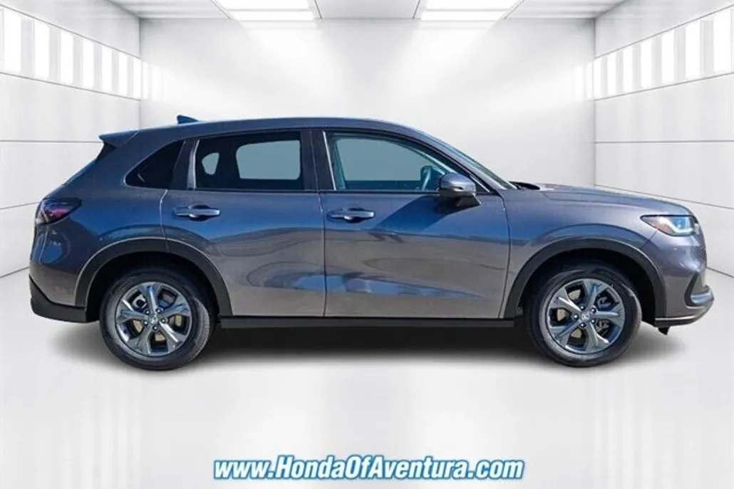 2026 Honda HR-V 2WD LX photo 1