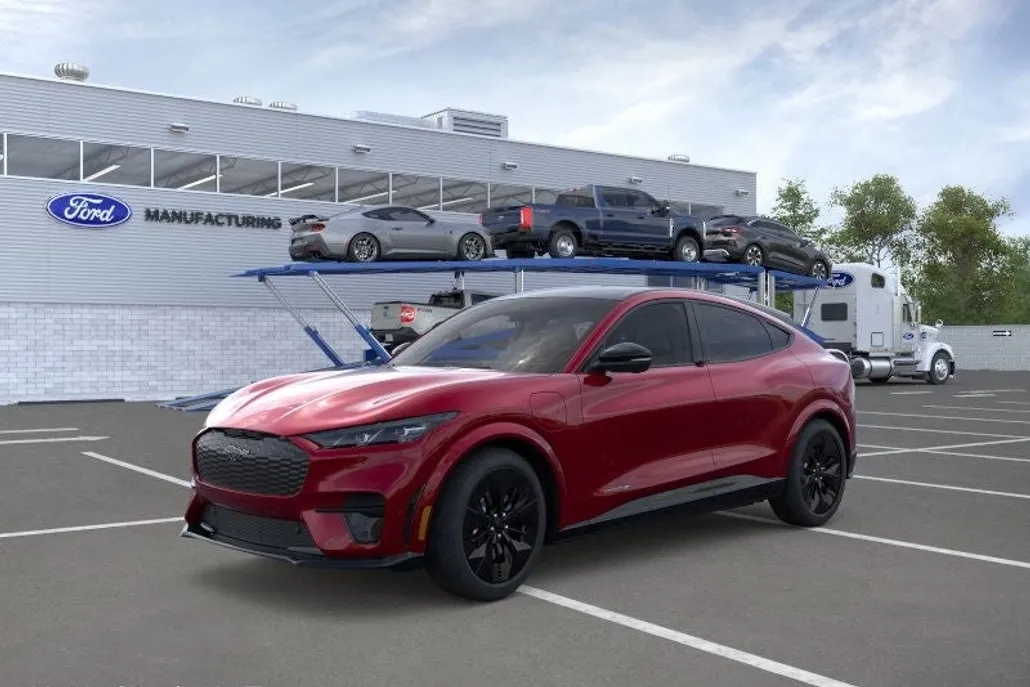 2025 Ford Mustang Mach-E GT photo 1