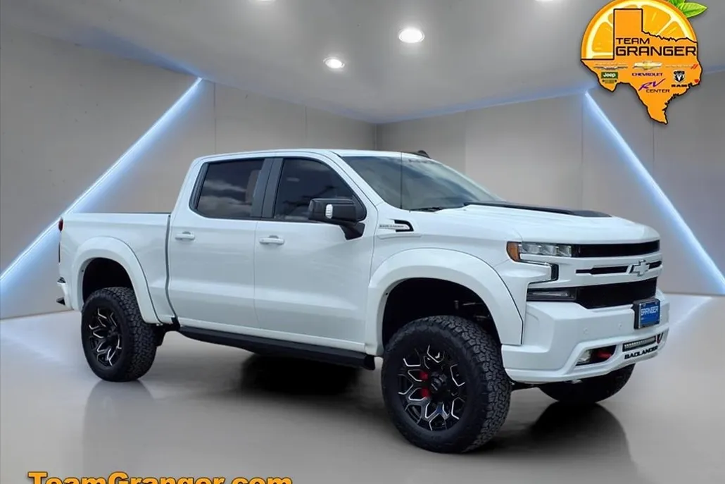 2022 Chevrolet Silverado 1500 RST photo 1