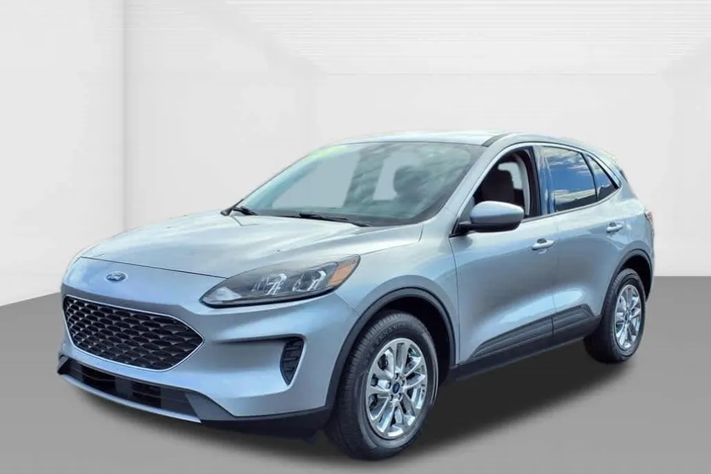 2021 Ford Escape SE photo 1