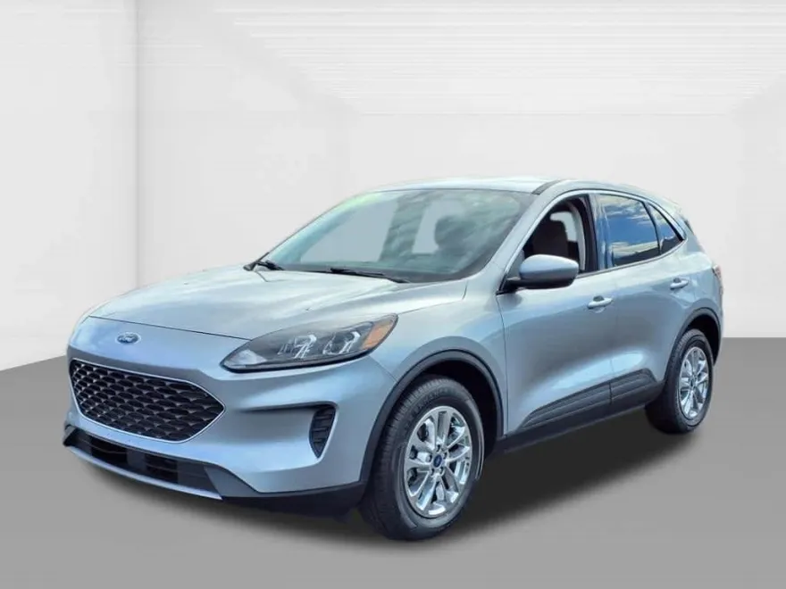2021 Ford Escape SE photo 1