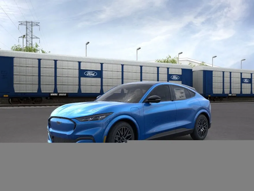 2025 Ford Mustang Mach-E Premium photo 1