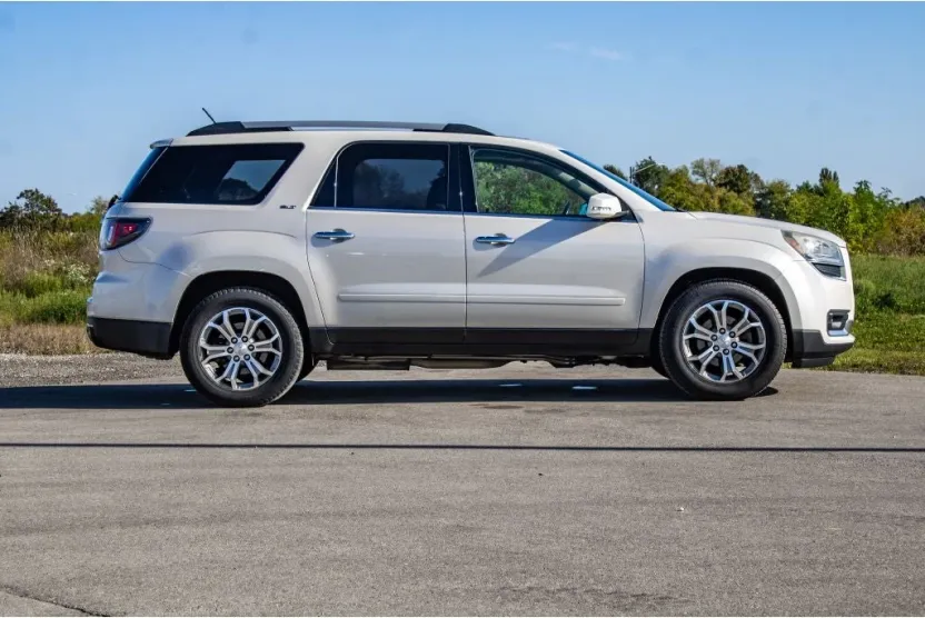 2014 Gmc Acadia SLT photo 1