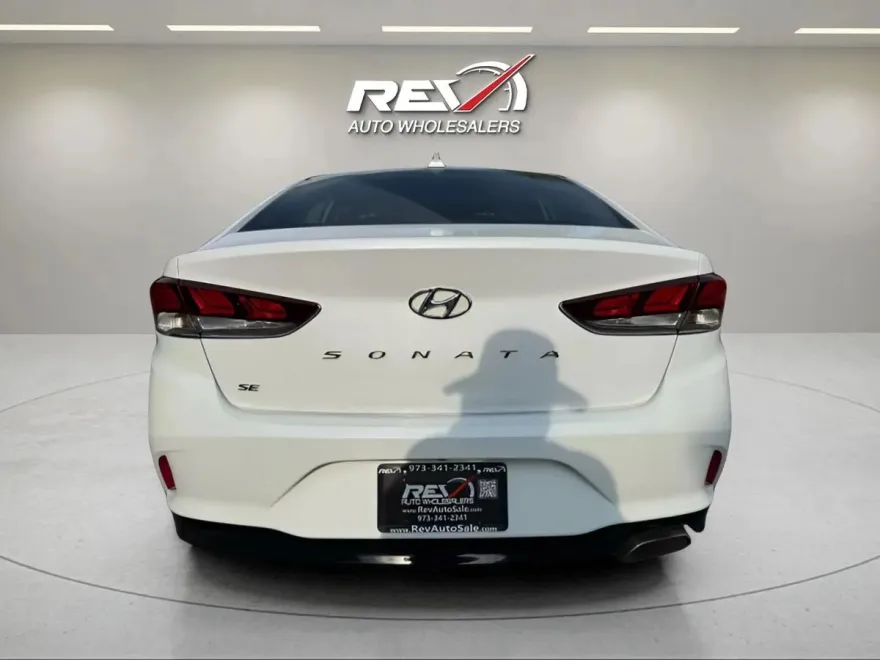 2018 Hyundai Sonata SE Eco photo 1