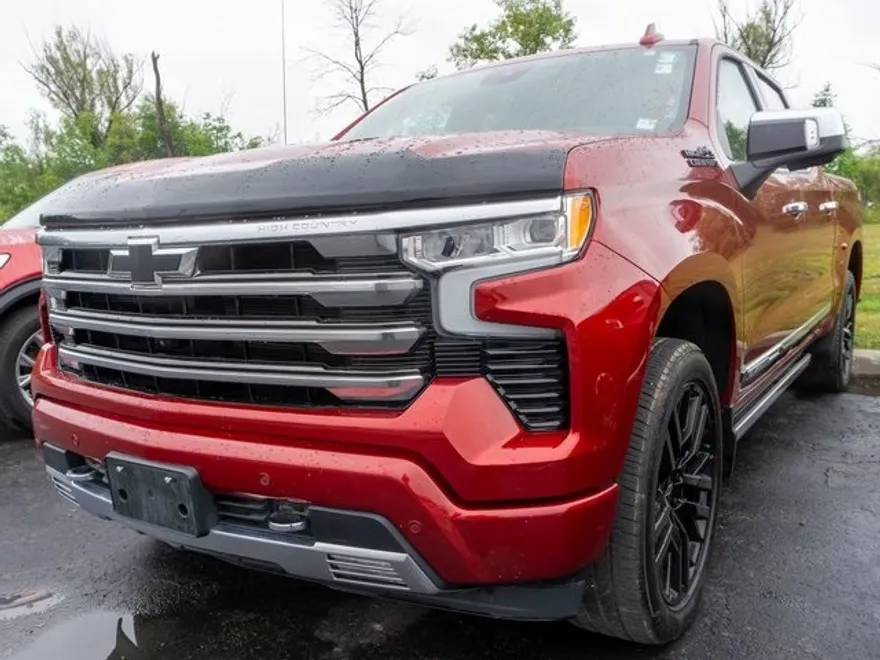 2023 Chevrolet Silverado 1500 High Country photo 1