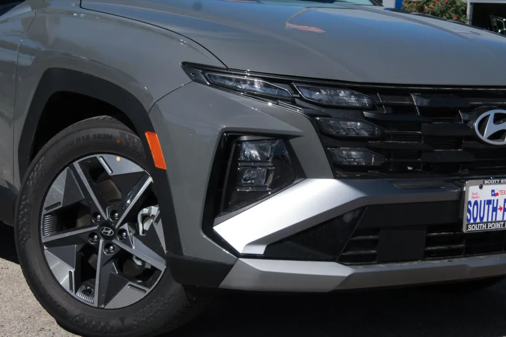 2025 Hyundai Tucson SEL photo 1