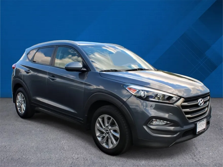 2016 Hyundai Tucson SE photo 1
