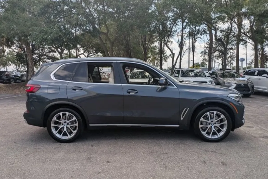 2021 Bmw X5 sDrive40i photo 1