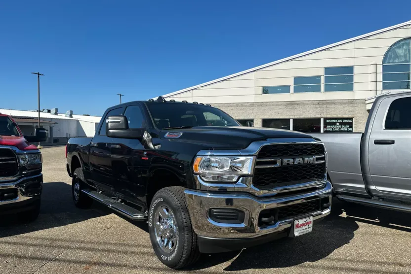 2024 Ram 2500 Tradesman photo 1