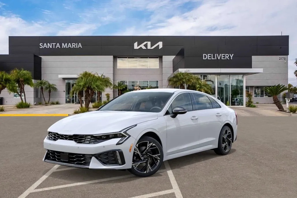 2026 Kia K5 GT-Line photo 1