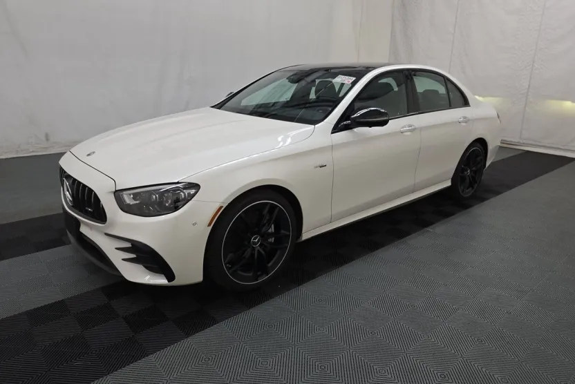 2022 Mercedes Benz E AMG 53 4MATIC Sedan photo 1