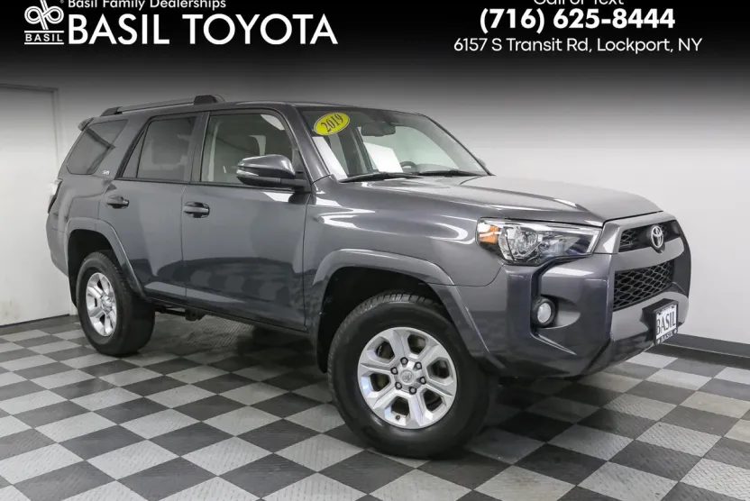 2019 Toyota 4Runner SR5 Premium photo 1