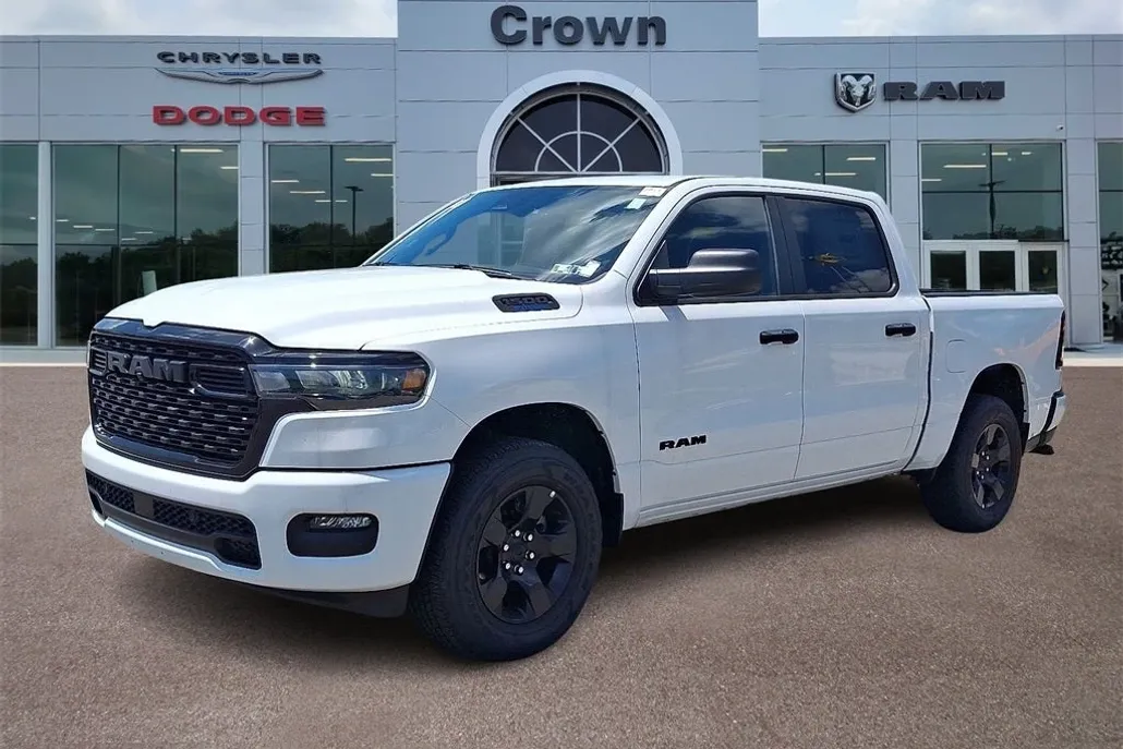 2025 Ram 1500 Tradesman photo 1