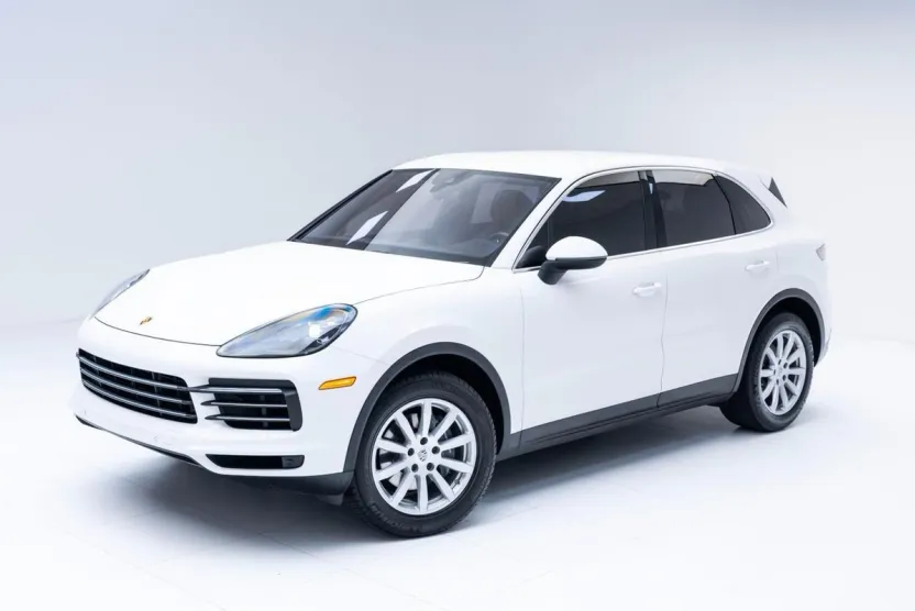 2020 Porsche Cayenne photo 1
