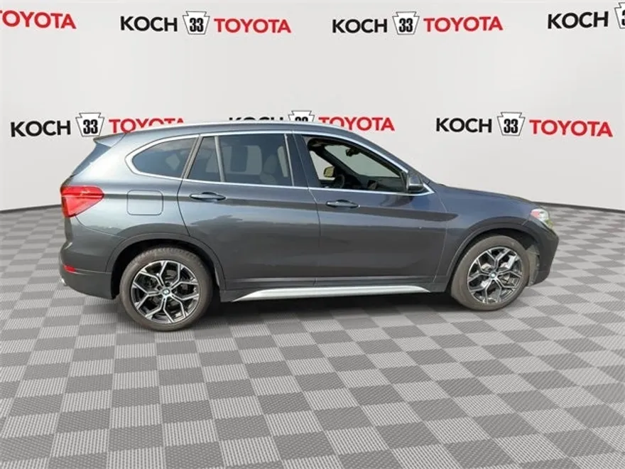 2021 Bmw X1 XDrive28i photo 1