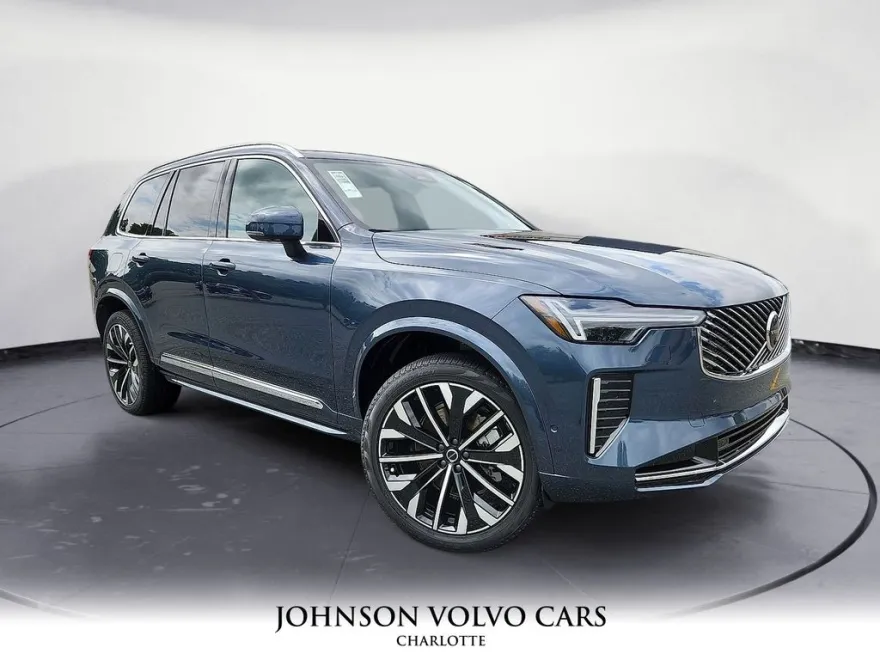 2026 Volvo XC90 B5 Plus photo 1