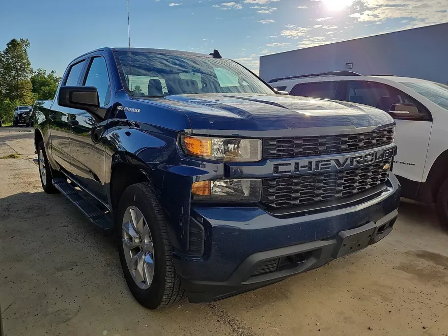 2021 Chevrolet Silverado 1500 Custom photo 1