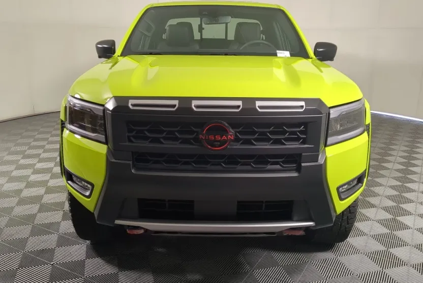 2026 Nissan Frontier PRO-4X photo 1