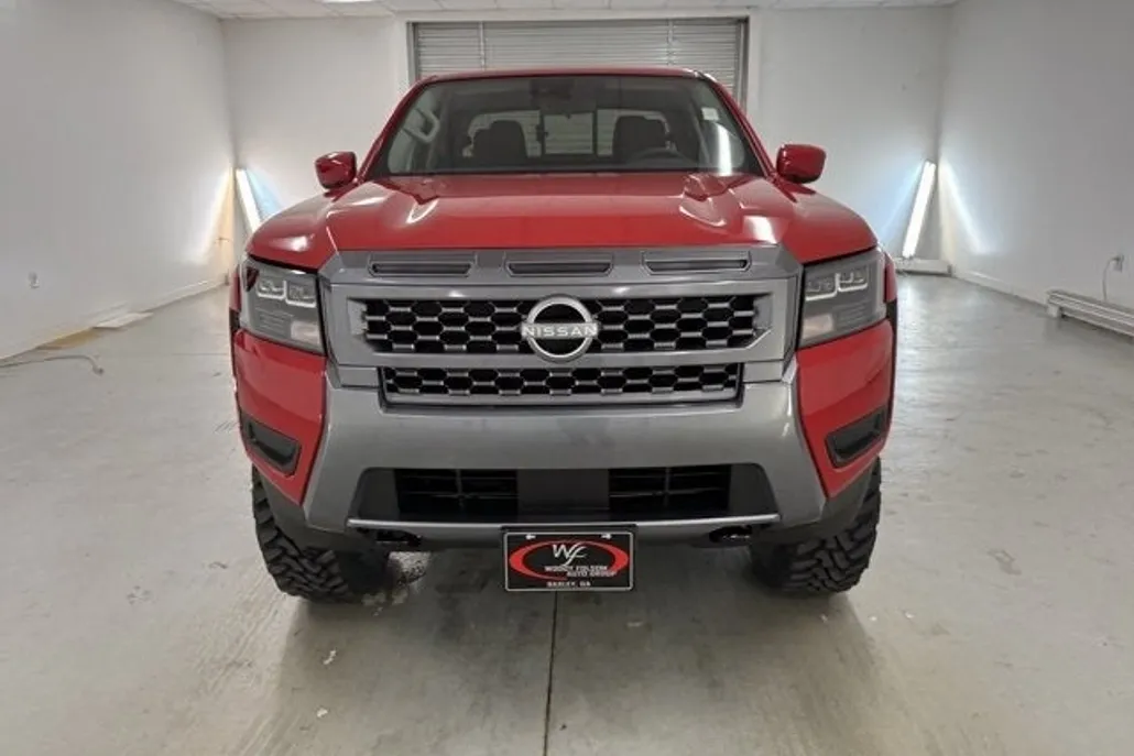 2026 Nissan Frontier Crew Cab SV photo 1