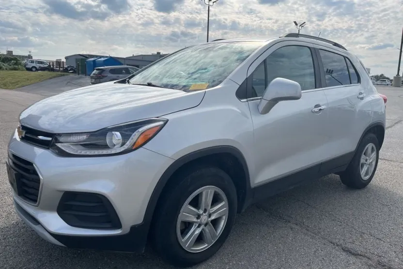 2019 Chevrolet Trax LT photo 1