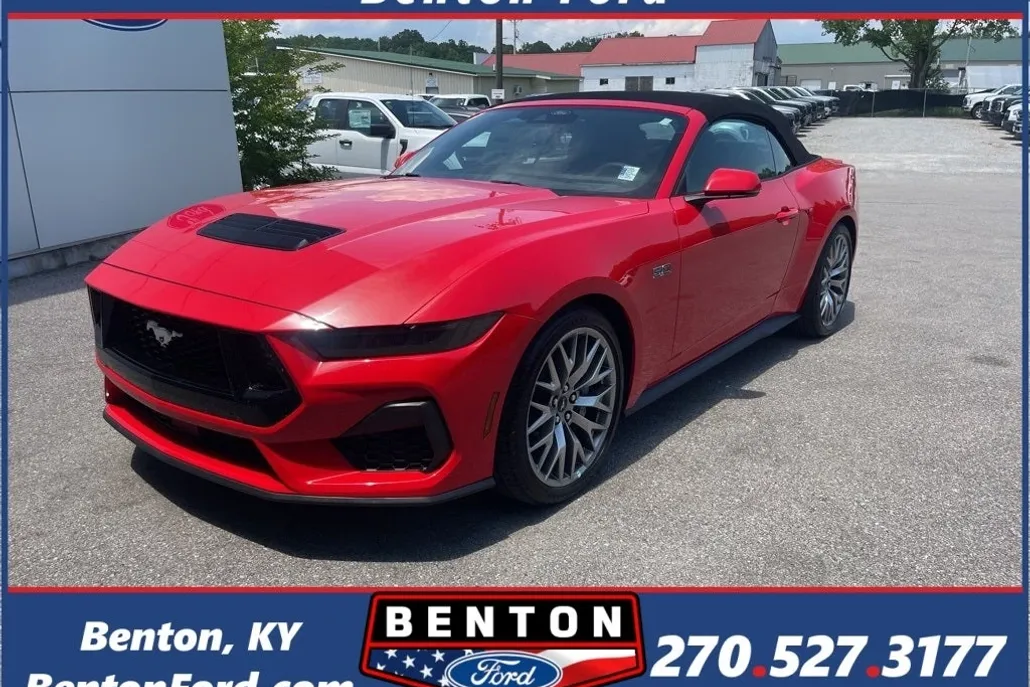 2025 Ford Mustang GT Premium Convertible photo 1