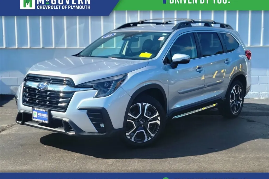 2023 Subaru Ascent Limited photo 1