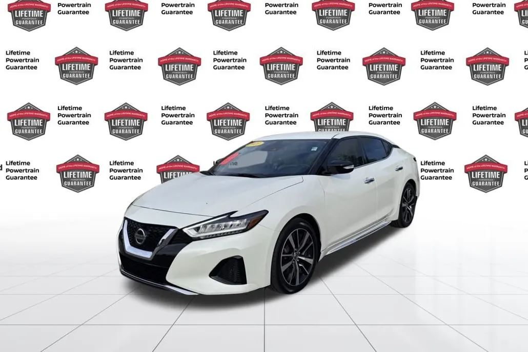 2021 Nissan Maxima SV photo 1