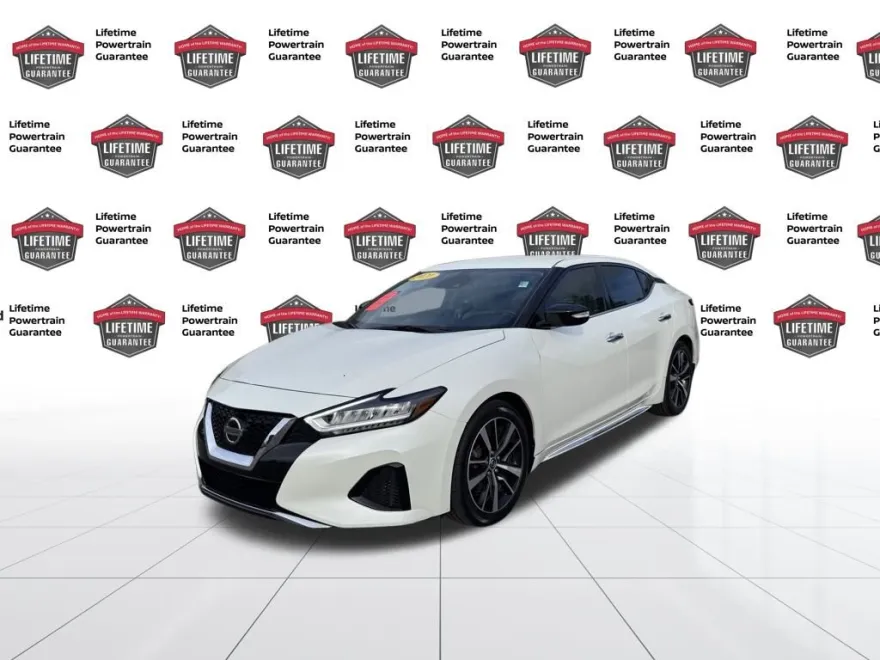 2021 Nissan Maxima SV photo 1