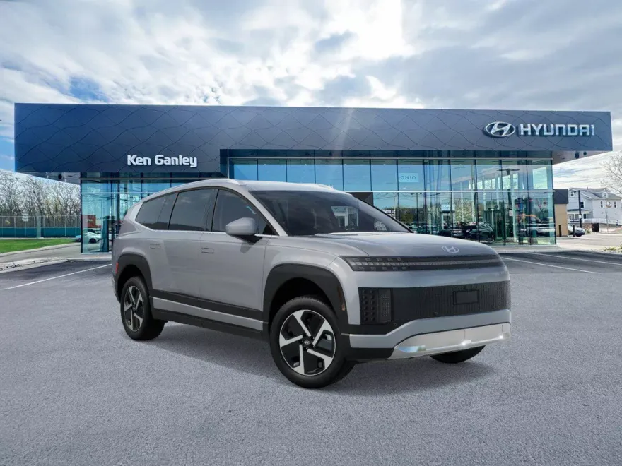 2026 Hyundai Ioniq photo 1