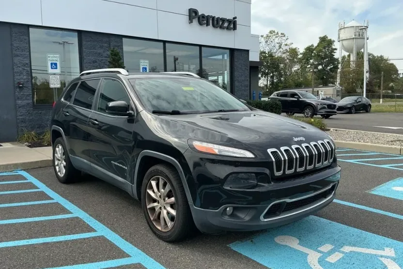 2014 Jeep Cherokee Limited photo 1