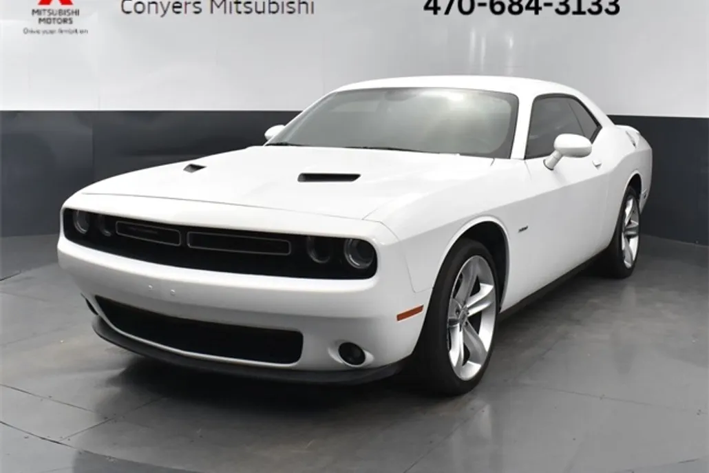 2018 Dodge Challenger R/T photo 1