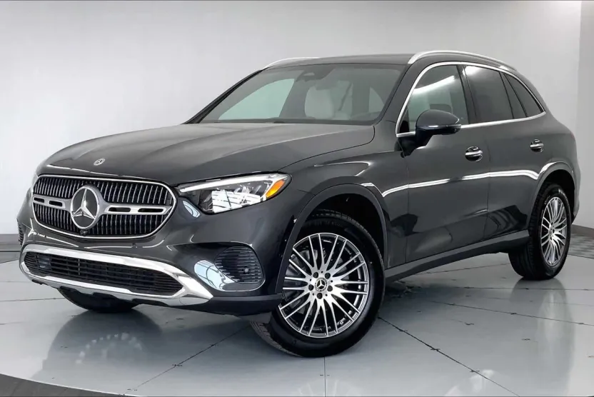 2026 Mercedes Benz GLC 300 4MATIC photo 1