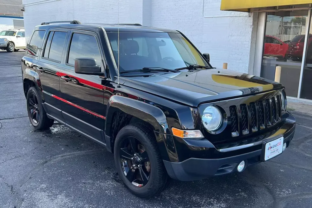 2015 Jeep Patriot Altitude Edition photo 1