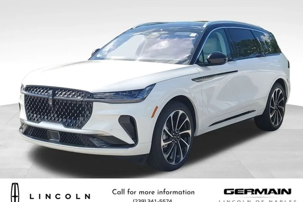 2025 Lincoln Nautilus Black Label photo 1