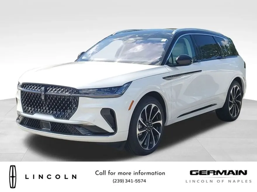 2025 Lincoln Nautilus Black Label photo 1