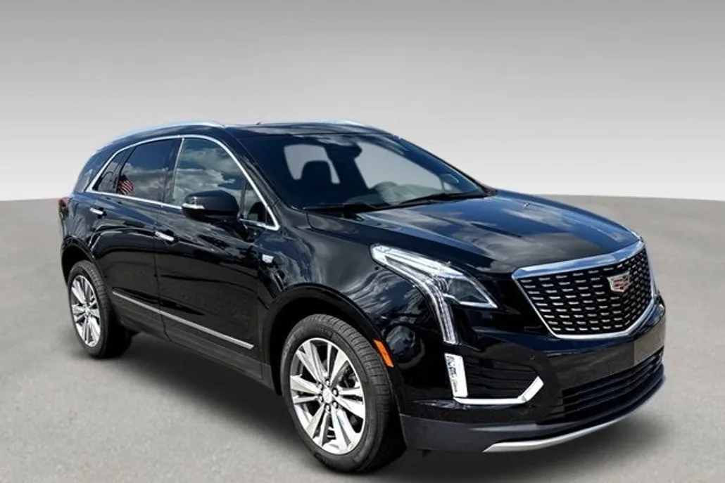 2025 Cadillac XT5 Premium Luxury photo 1