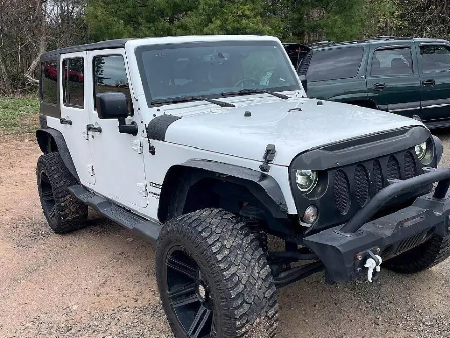2017 Jeep Wrangler Unlimited Sport photo 1