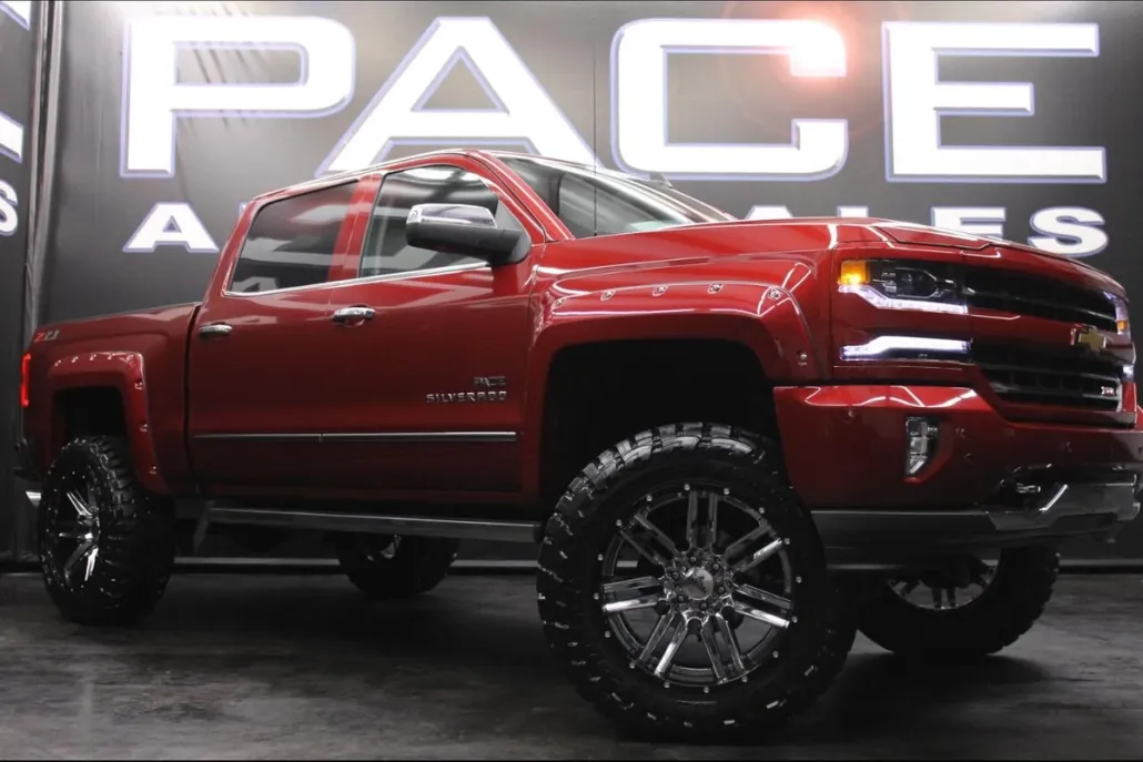 2018 Chevrolet Silverado 1500 LTZ photo 1