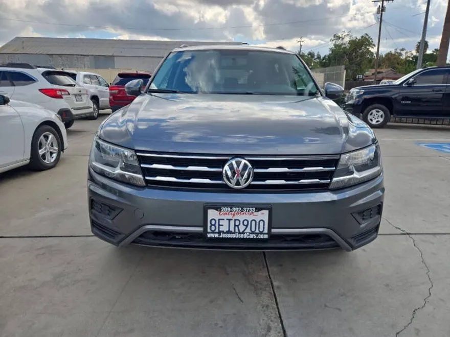 2018 Volkswagen Tiguan S photo 1