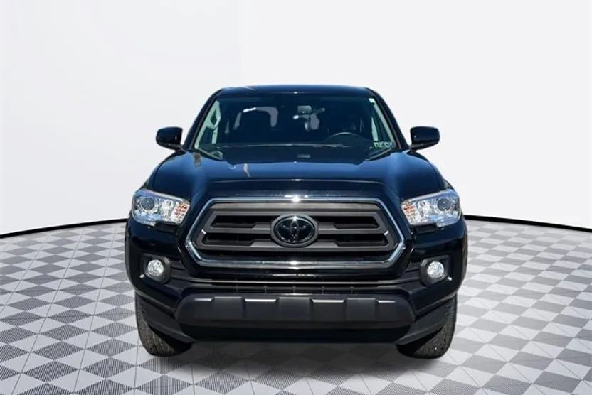 2022 Toyota Tacoma SR5 photo 1