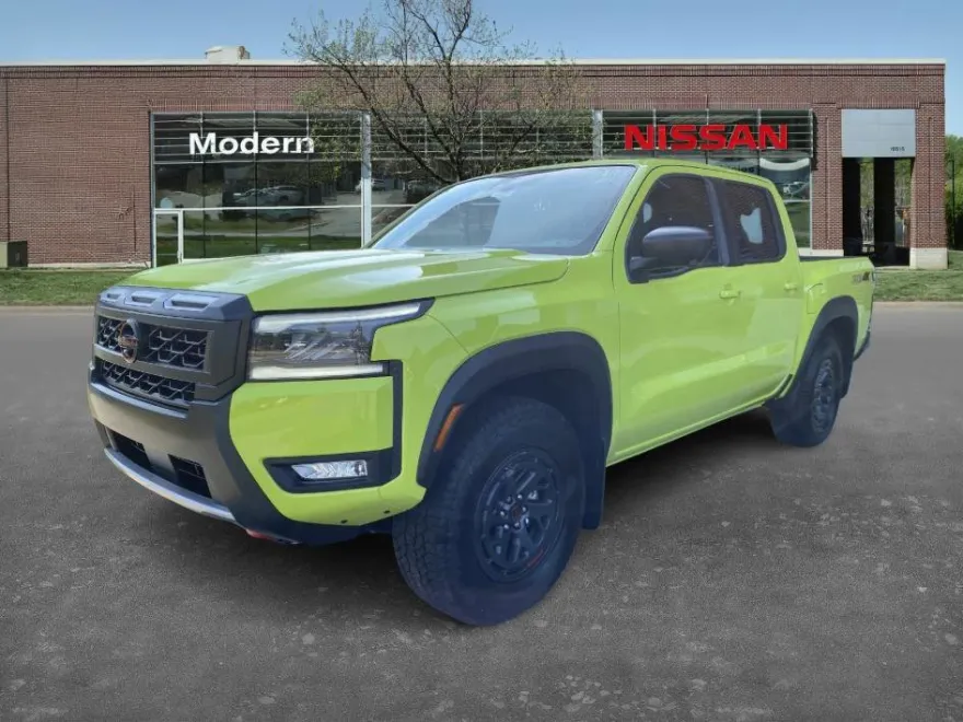 2026 Nissan Frontier Crew Cab PRO-4X photo 1