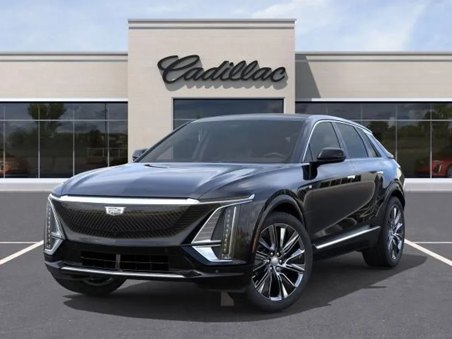 2025 Cadillac Lyriq Luxury photo 1