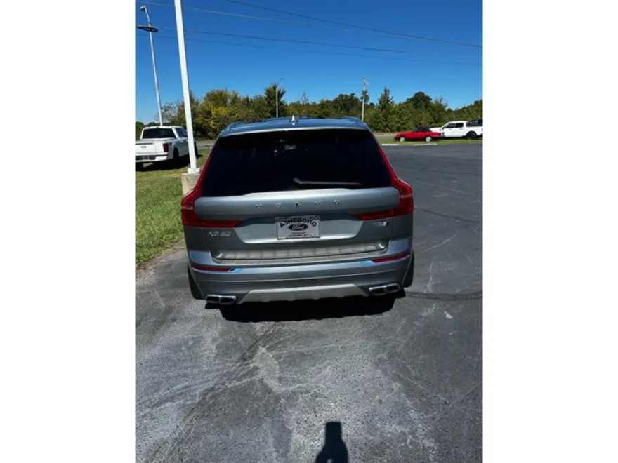 2019 Volvo XC60 Inscription photo 1
